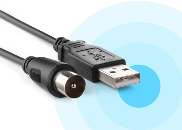 SV9432 – zasilanie anteny przez USB
